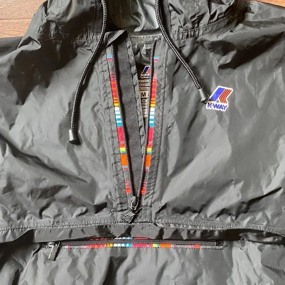 K-Way Black Half-Zip Hooded Windbreaker Jacket Size Medium - Picture 1 of 16